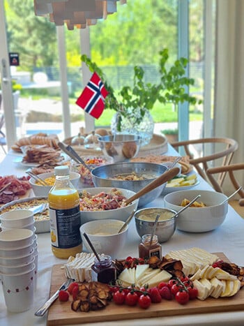 17. mai frokost bord