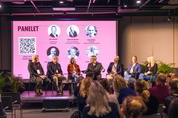 En panel debat på Checkin sin frokostseminar